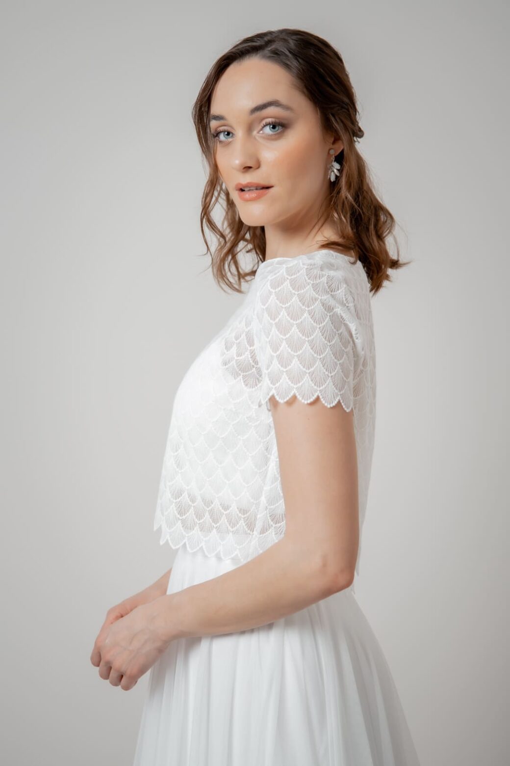 Doli Spitzenoberteil – noni Brautmode für das Standesamt