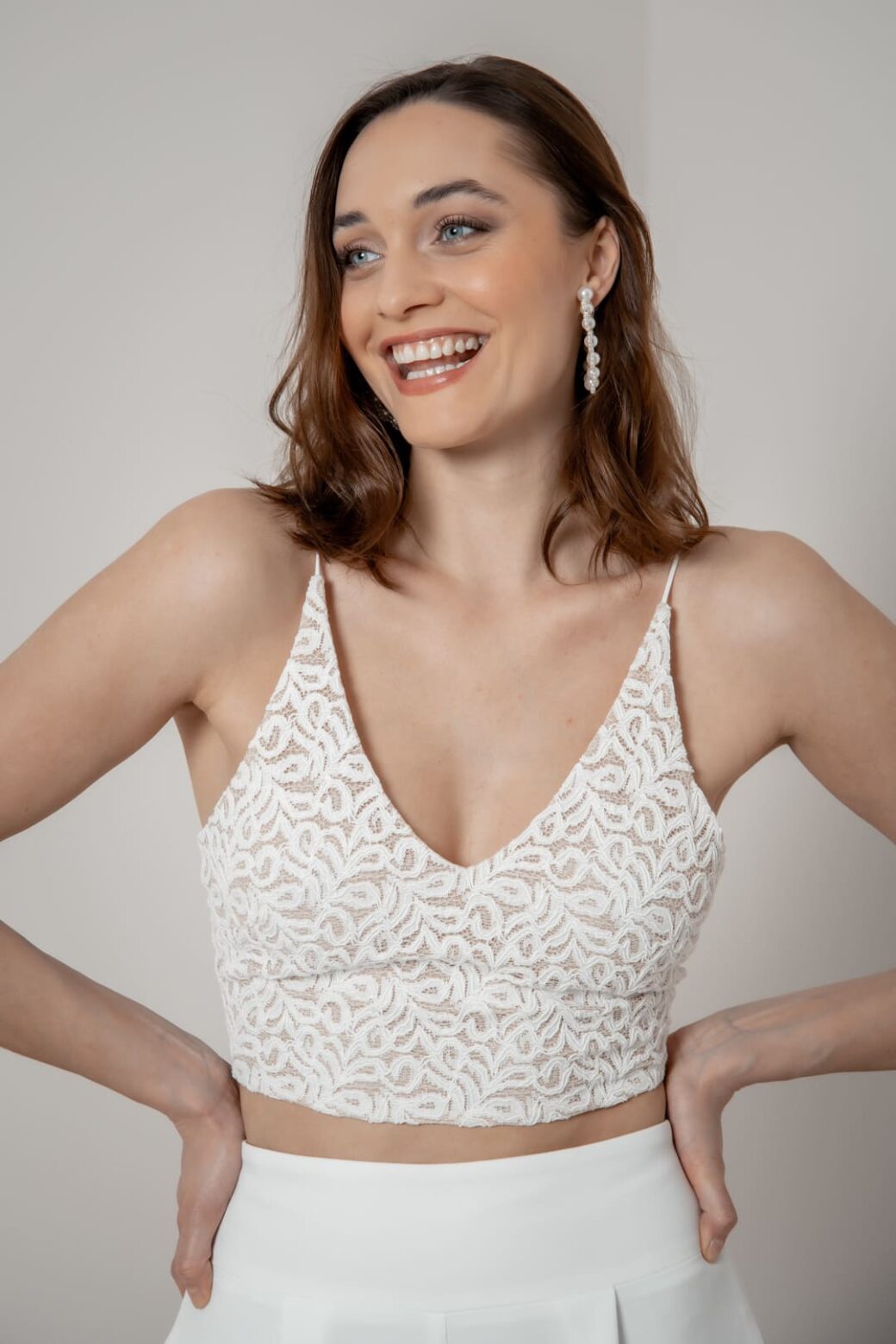 Braut-Top Filiz mit verführerischer Schnürung am unteren Rücken